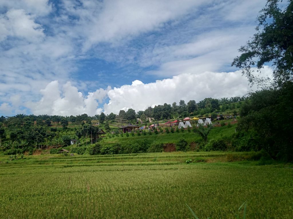 panorama alam di Gunung Wayang Sukabumi