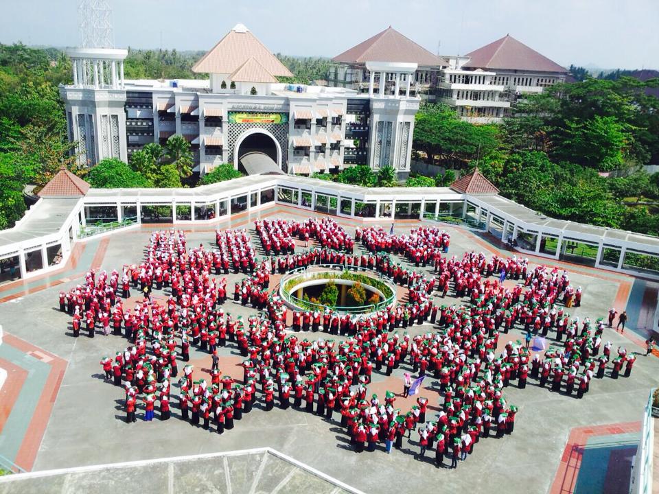 <p>Kampus Universitas Muhammadiyah Yogyakarta (c) academicindonesia</p>
