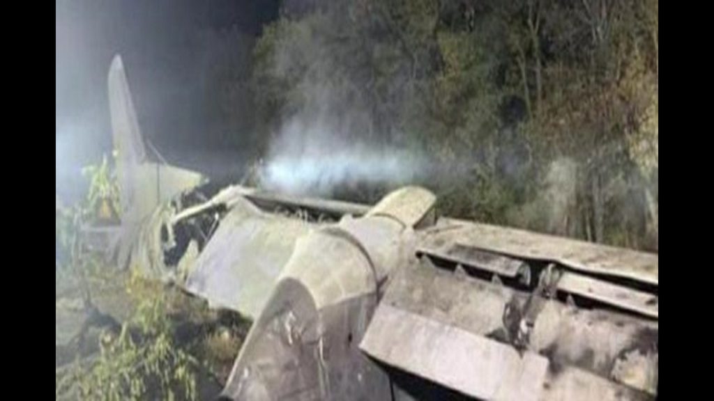 foto, kondisi Pesawat tempur TNI AU yang jatuh di Blora. (dok: Istimewa)