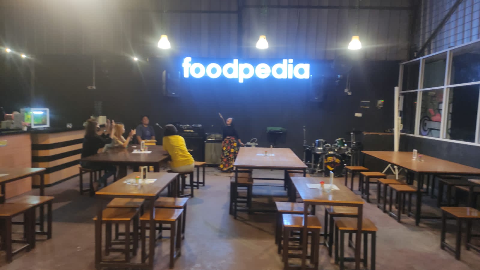 Foodpedia Muncul, Tempat Nongkrong Asik di Tangerang Selatan