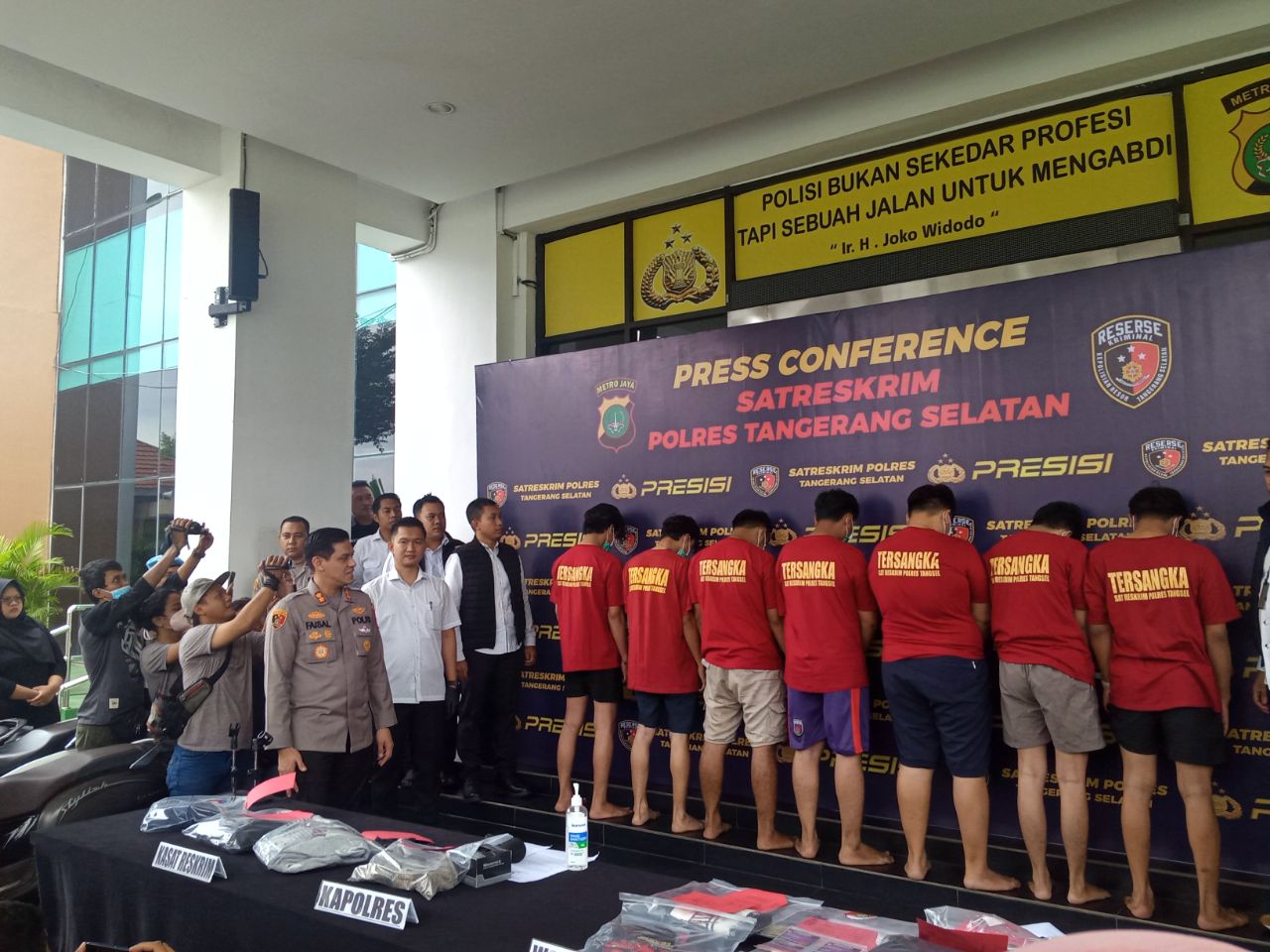 7 Suporter Persita Tangerang Jadi Tersangka Kasus Pelemparan Bus Persis