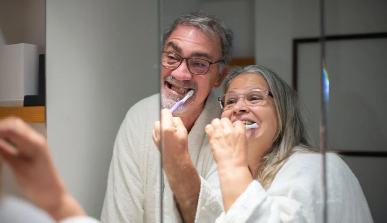 Hukum Menggosok Gigi Saat Berpuasa, Benarkah Bisa Batalkan Puasa?