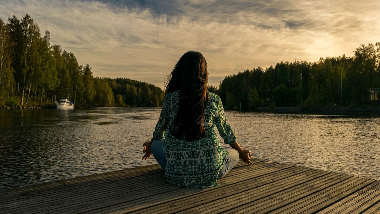 6 Manfaat Meditasi bagi Kesehatan, Bisa Tingkatkan Kualitas Tidur