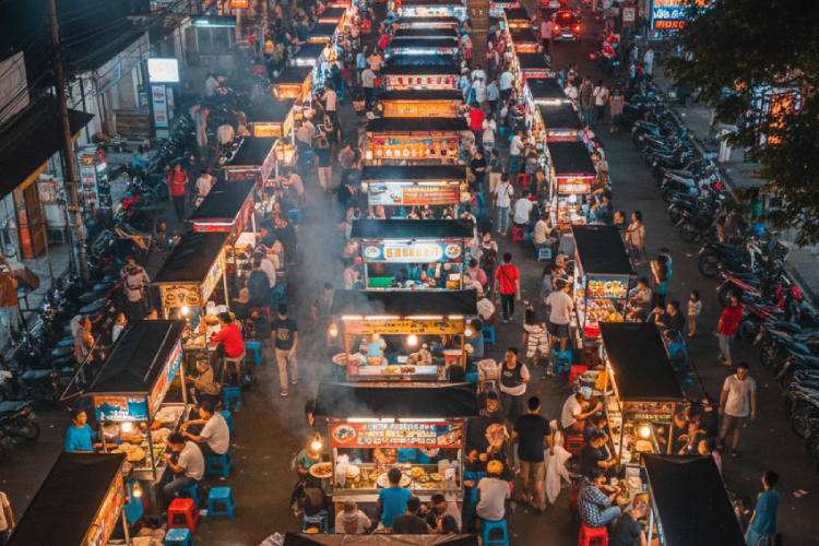 6 Spot Kuliner Malam di Jaksel yang Bikin Lidah Ketagihan