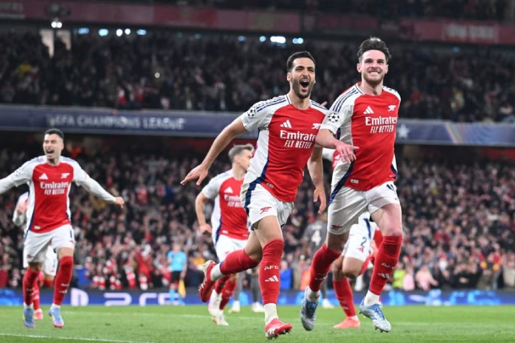 Arsenal Sang Penakluk Bayern Munchen